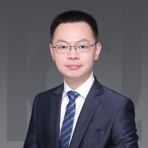 何彦 律师